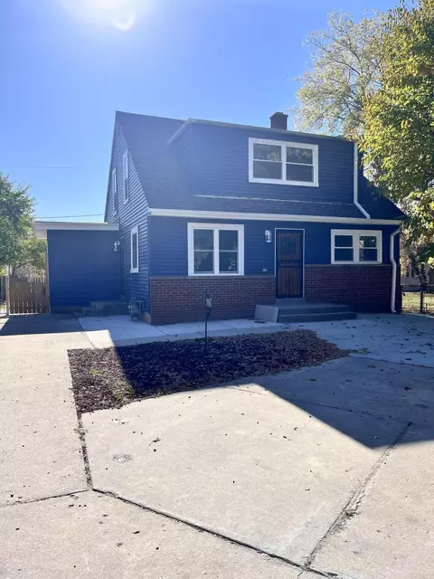 5741 W Birch, Milwaukee, WI 53218