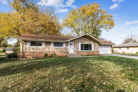 8605 N 62nd, Brown Deer, WI 53223