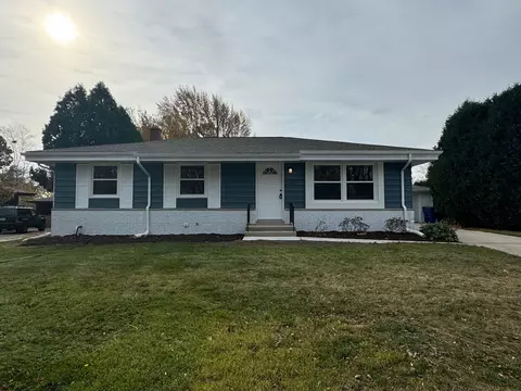 1529 Scott, Port Washington, WI 53074