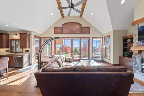 1461 Geneva National, Geneva, WI 53147