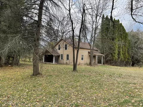 3972 County Highway D, Barton, WI 53090