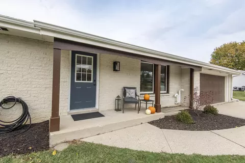 w276s8785 Lakeside, Mukwonago, WI 53149