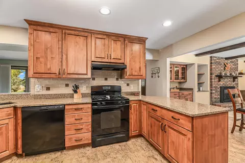 16725 Hillsdale, Brookfield, WI 53005