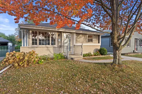 908 S 91st, West Allis, WI 53214