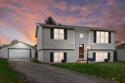 6443 N 103rd, Milwaukee, WI 53224