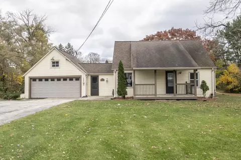w256s5114 Oakdale, Waukesha, WI 53189
