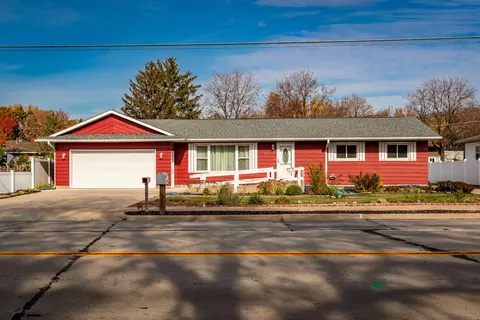 1547 Main, Onalaska, WI 54650
