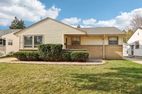 4815 S 23rd, Milwaukee, WI 53221
