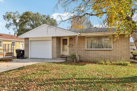 1741 Monroe, Racine, WI 53405