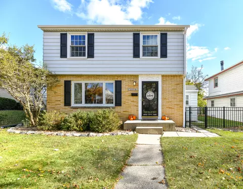 3808 N 100th, Milwaukee, WI 53222