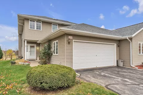 406 Park Pl # A, Waterford, WI 53185