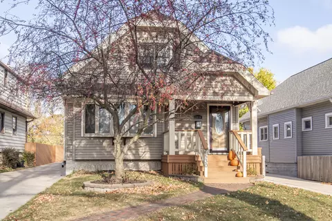 6530 W Revere, West Allis, WI 53219