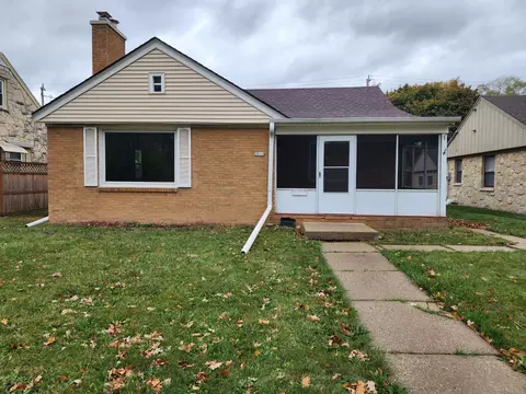2610 W Villard, Milwaukee, WI 53209