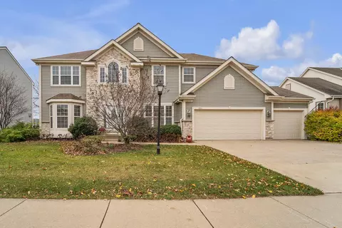 1847 Windrush, Grafton, WI 53024