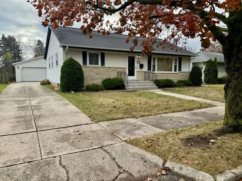 515 Oak, Manitowoc, WI 54220