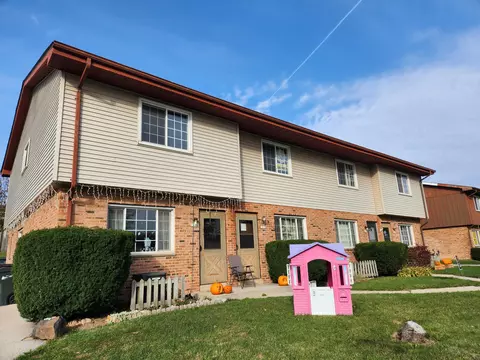 1412 Willow, South Milwaukee, WI 53172