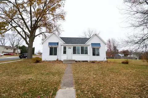 332 S Main, Pine Island, MN 55963