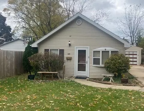 1617 Kentucky, Racine, WI 53405