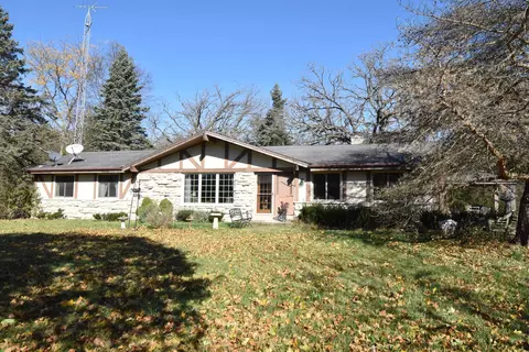 s33w35862 County Road D, Ottawa, WI 53118