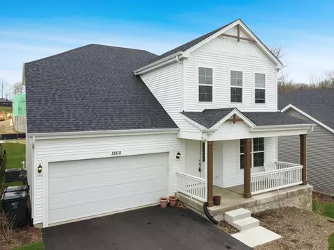 1800 Monte Vis, Lake Geneva, WI 53147