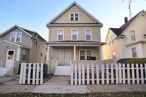 32 E Cotton, Fond Du Lac, WI 54935