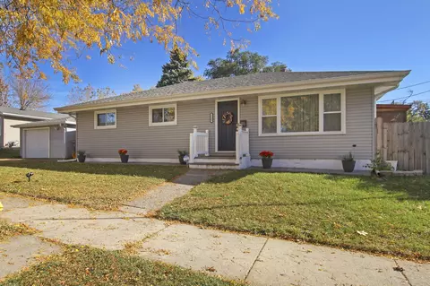 5809 41st, Kenosha, WI 53144