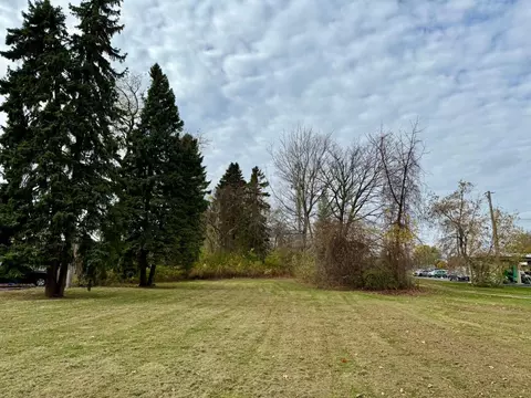 3737 S Kinnickinnic, Saint Francis, WI 53235
