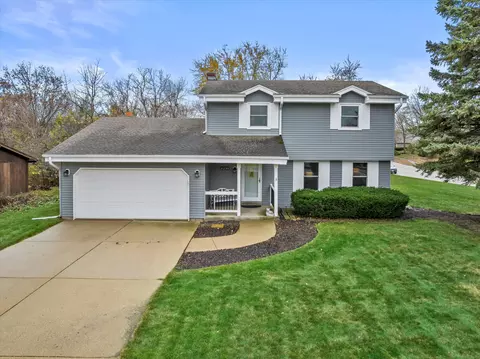 8239 W Drexel, Franklin, WI 53132