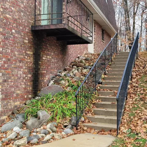 606 Marshal #B, West Bend, WI 53090