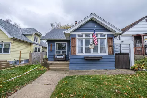2232 S 78th, West Allis, WI 53219