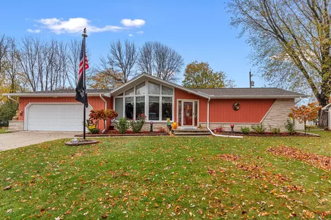 3314 Stokes, Manitowoc, WI 54220