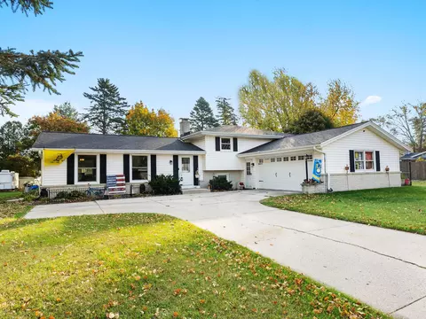 4161 S 13th, Wilson, WI 53081