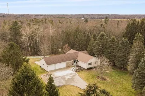 3811 E Hillcrest, Two Rivers, WI 54241
