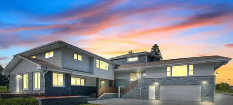 2635 Waukesha, Raymond, WI 53126