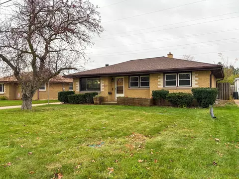 6209 W Allerton, Greenfield, WI 53220