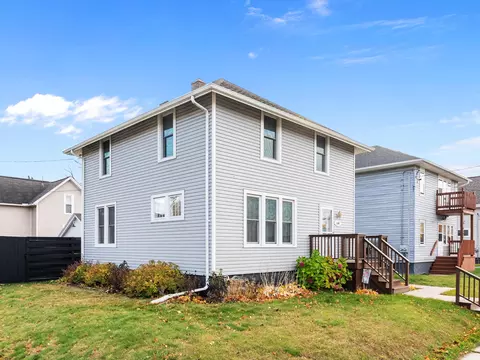 1501 Columbus, Manitowoc, WI 54220