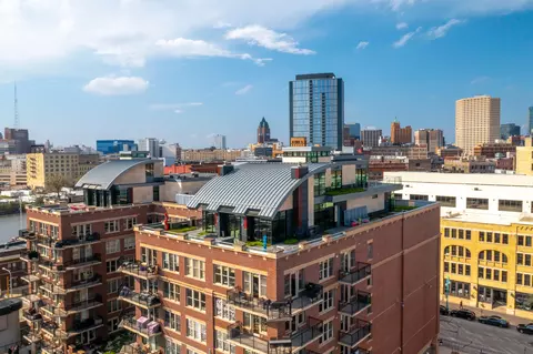 102 N Water #802, Milwaukee, WI 53202