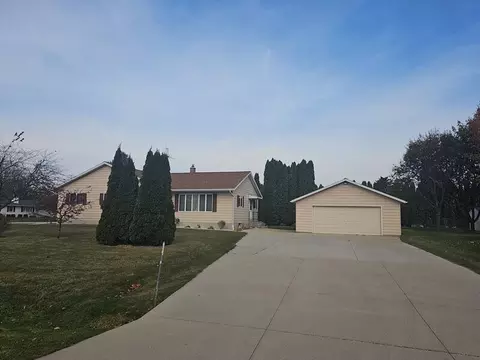 4924 Birchwood, Sheboygan, WI 53083