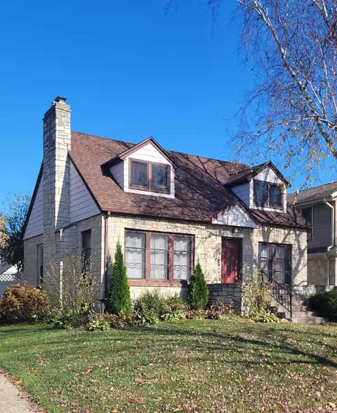 5332 W Rita, West Allis, WI 53219