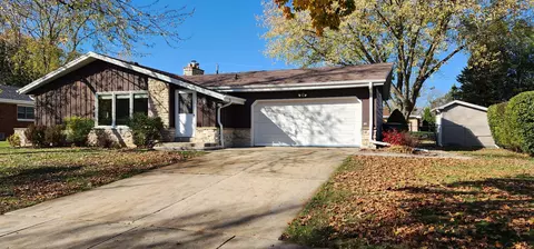 560 E Bonita, Oak Creek, WI 53154