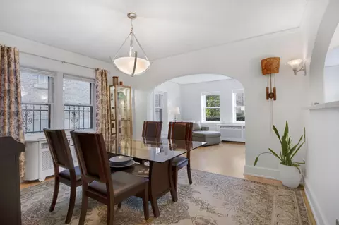 1924 N Prospect #2, Milwaukee, WI 53202