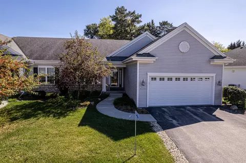 n53w35199 Lighthouse, Oconomowoc, WI 53066