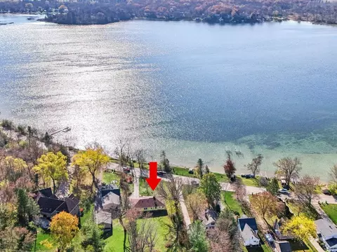37632 Valley, Summit, WI 53066