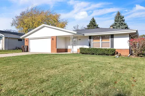 1792 Tamarack, South Milwaukee, WI 53172