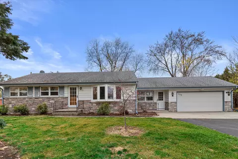 755 S 124, Brookfield, WI 53005
