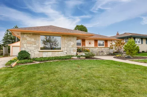 3919 E Lunham, Cudahy, WI 53110