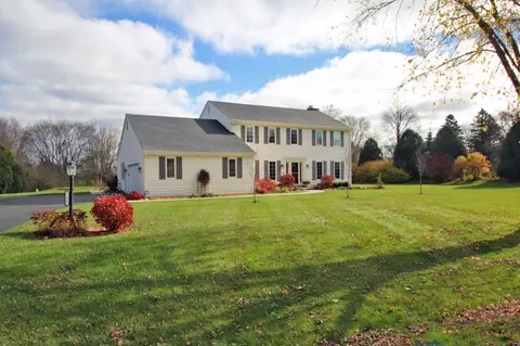 12000 N Silver, Mequon, WI 53097
