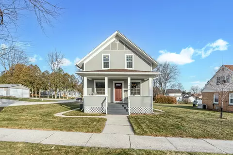 1916 Randolph, New Holstein, WI 53061