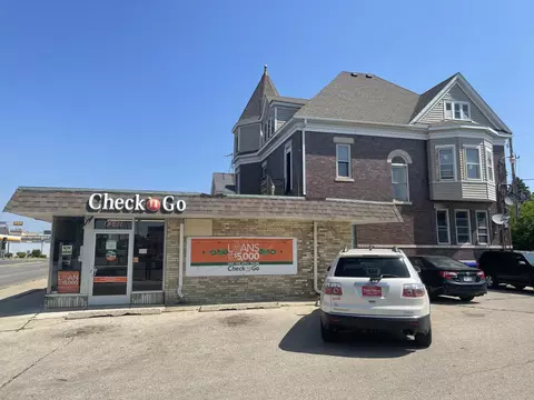 6013 Sheridan, Kenosha, WI 53143