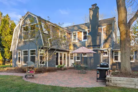 10111 N Sheridan, Mequon, WI 53092